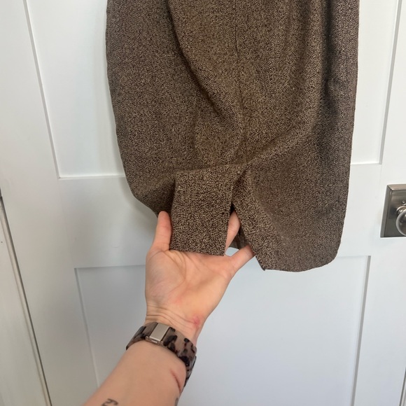 VTG Tweed-Like Pencil Skirt with Satin Lining - Picture 4 of 7